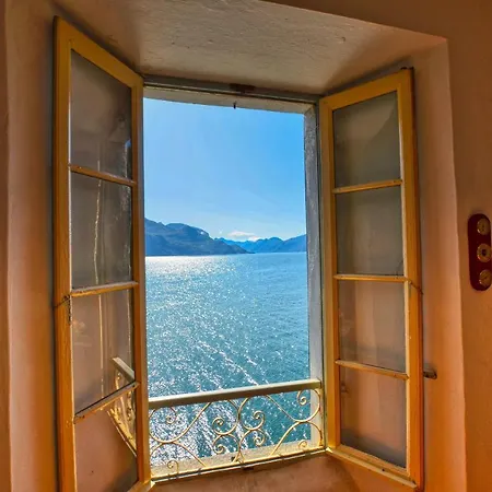 Apartman Acqua Vista Medieval View San Siro